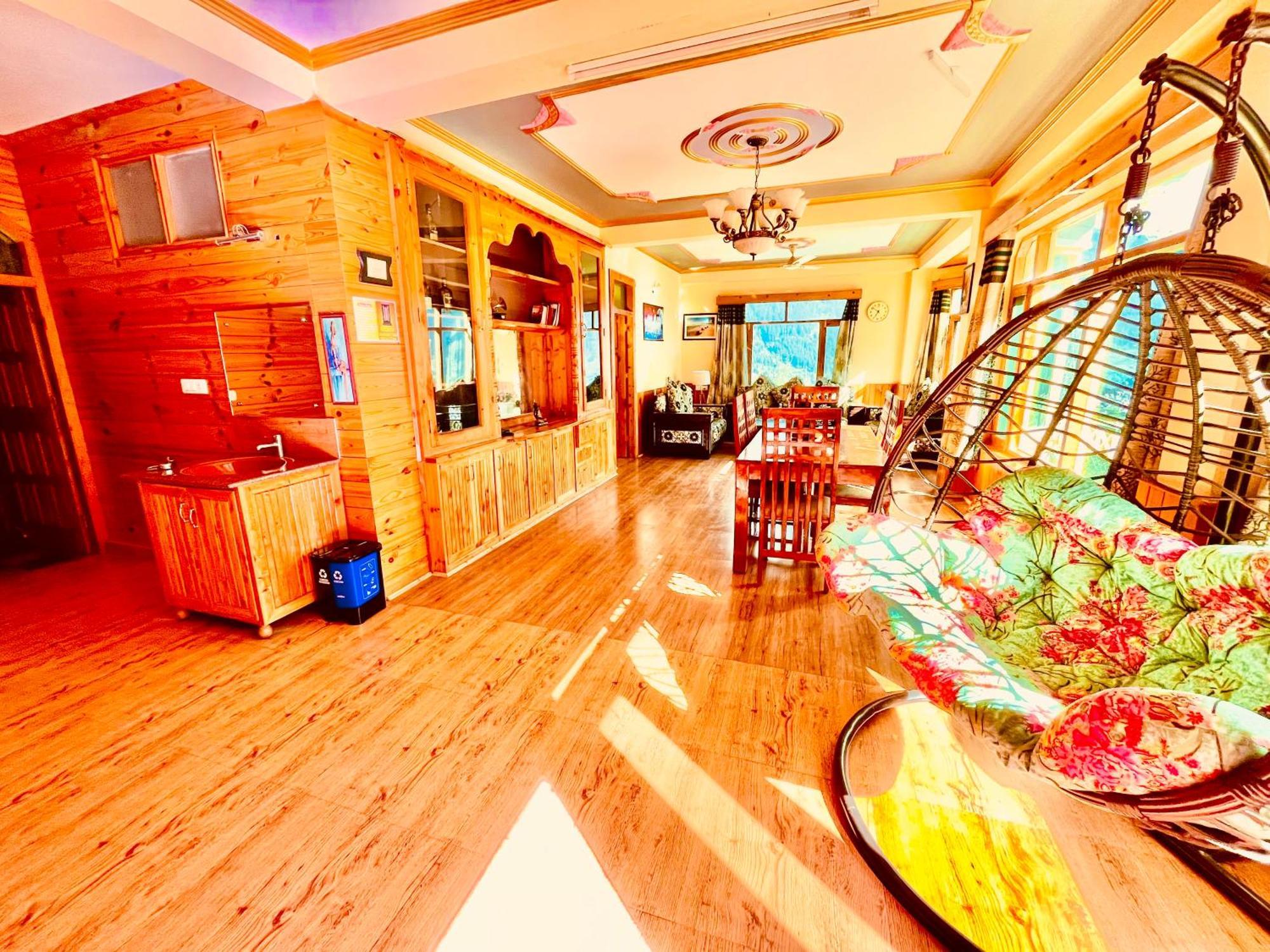 Woods Villa Cottages Manali - 1,2,3,4 Cottages & Villas Available In Manali With Scenic Mountain View ภายนอก รูปภาพ
