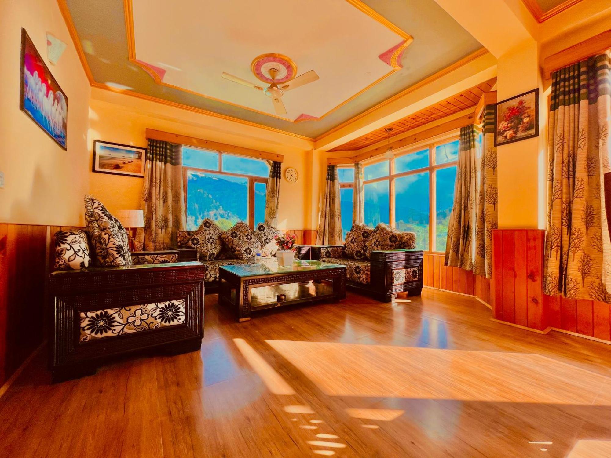 Woods Villa Cottages Manali - 1,2,3,4 Cottages & Villas Available In Manali With Scenic Mountain View ภายนอก รูปภาพ