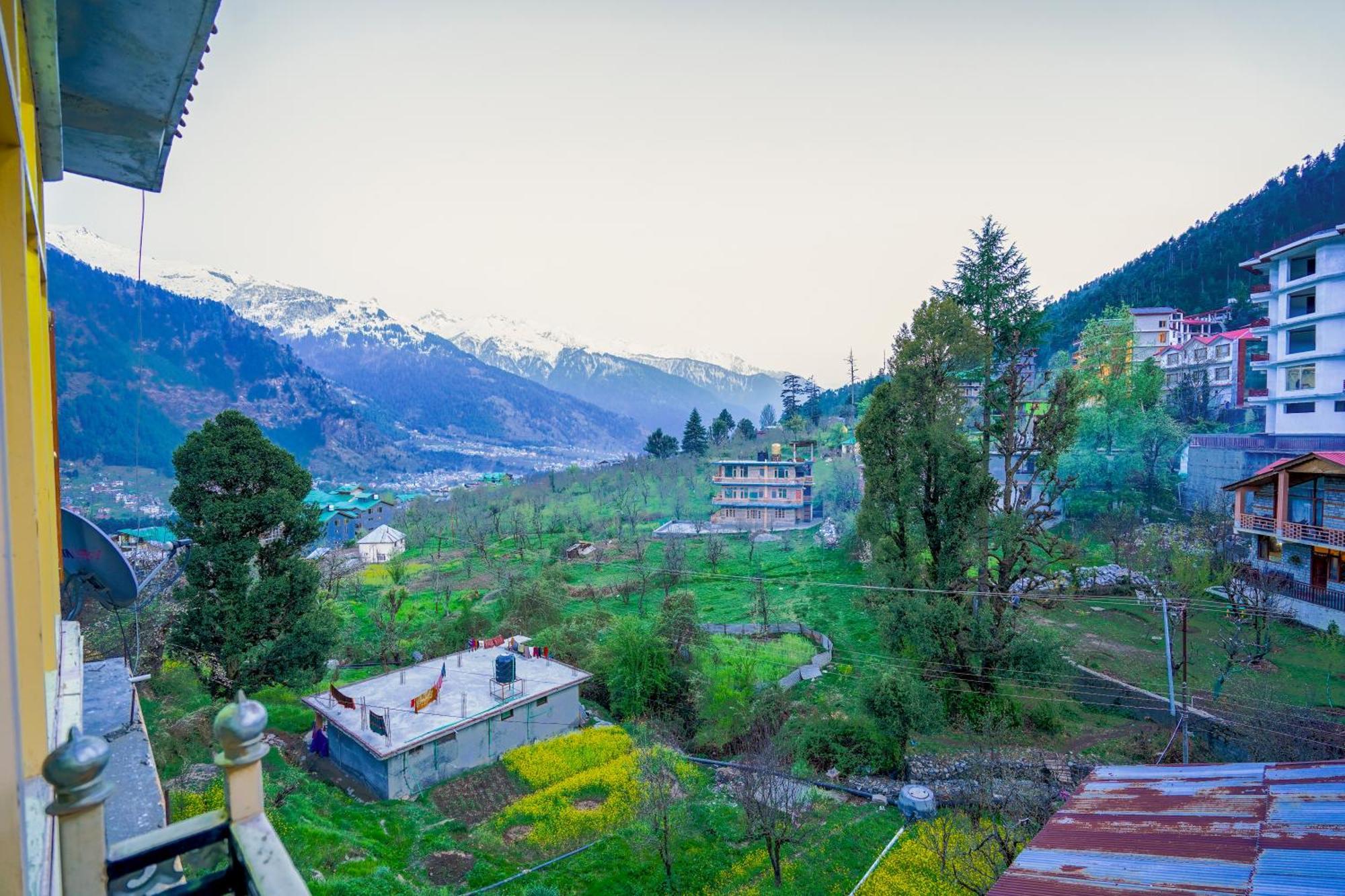 Woods Villa Cottages Manali - 1,2,3,4 Cottages & Villas Available In Manali With Scenic Mountain View ภายนอก รูปภาพ