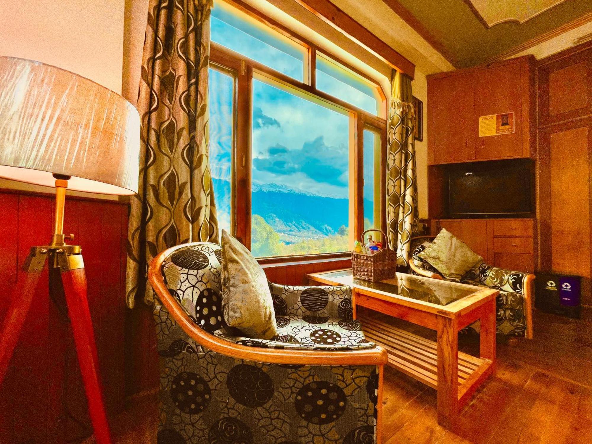 Woods Villa Cottages Manali - 1,2,3,4 Cottages & Villas Available In Manali With Scenic Mountain View ภายนอก รูปภาพ