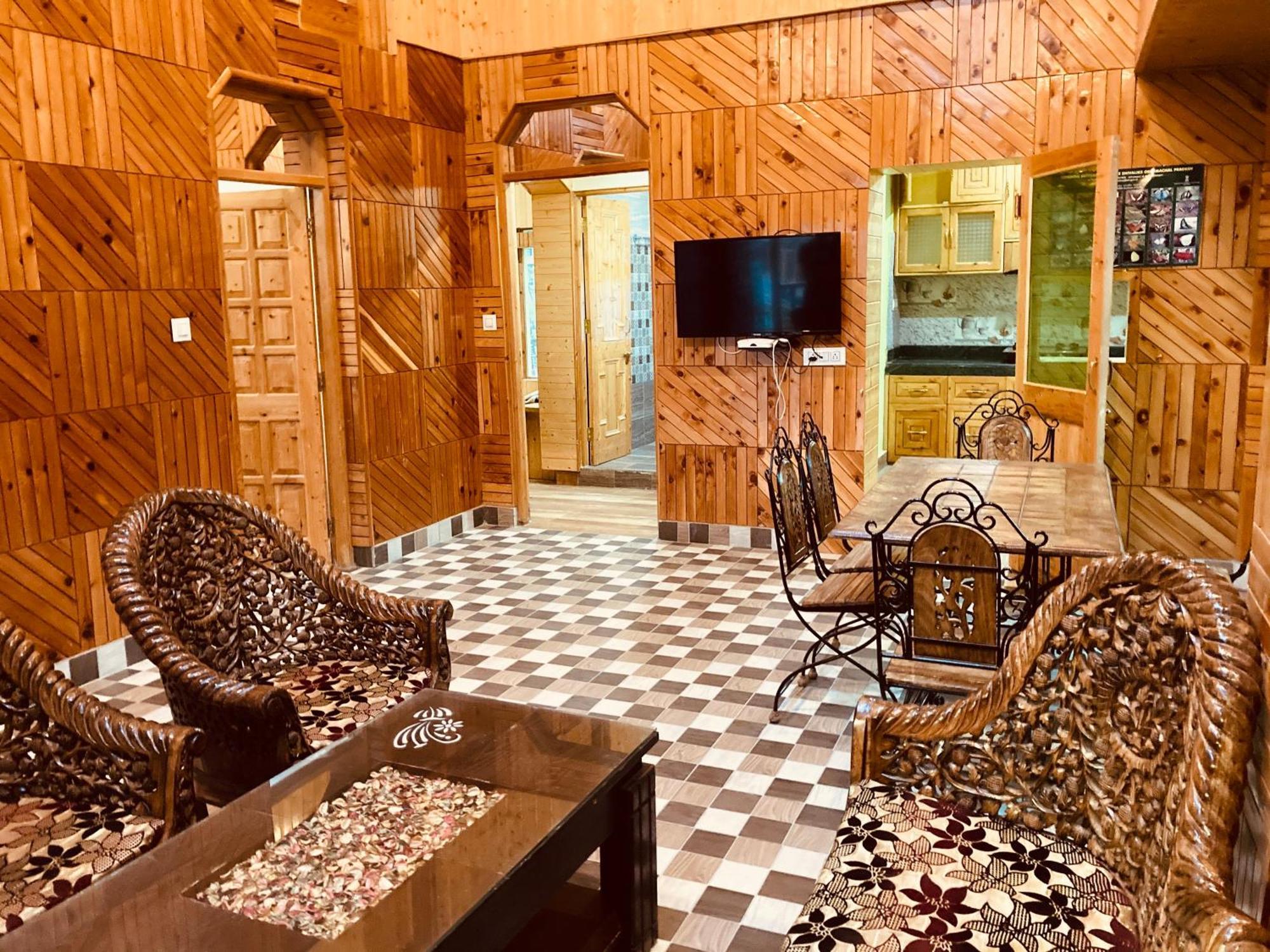 Woods Villa Cottages Manali - 1,2,3,4 Cottages & Villas Available In Manali With Scenic Mountain View ภายนอก รูปภาพ