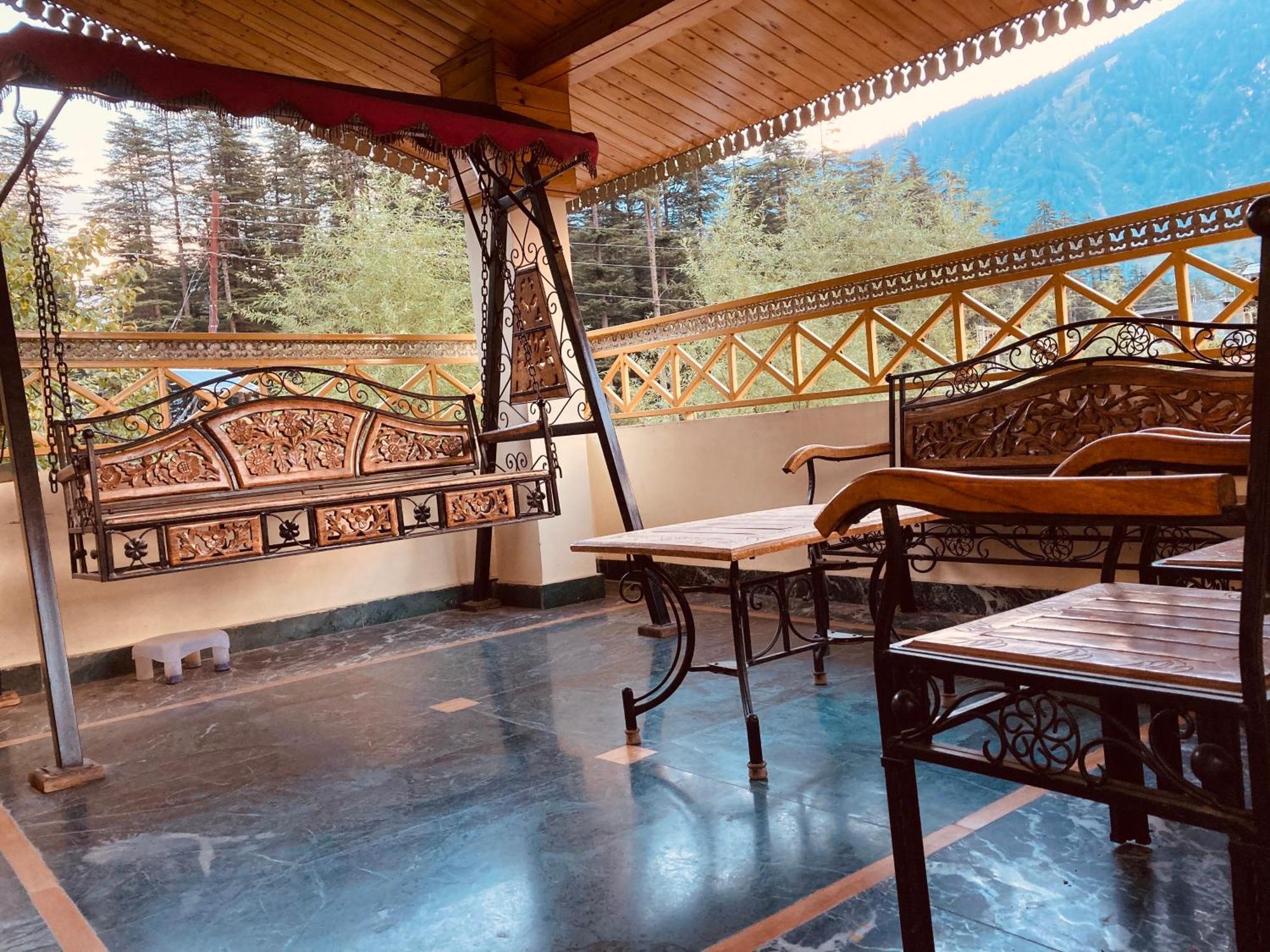 Woods Villa Cottages Manali - 1,2,3,4 Cottages & Villas Available In Manali With Scenic Mountain View ภายนอก รูปภาพ