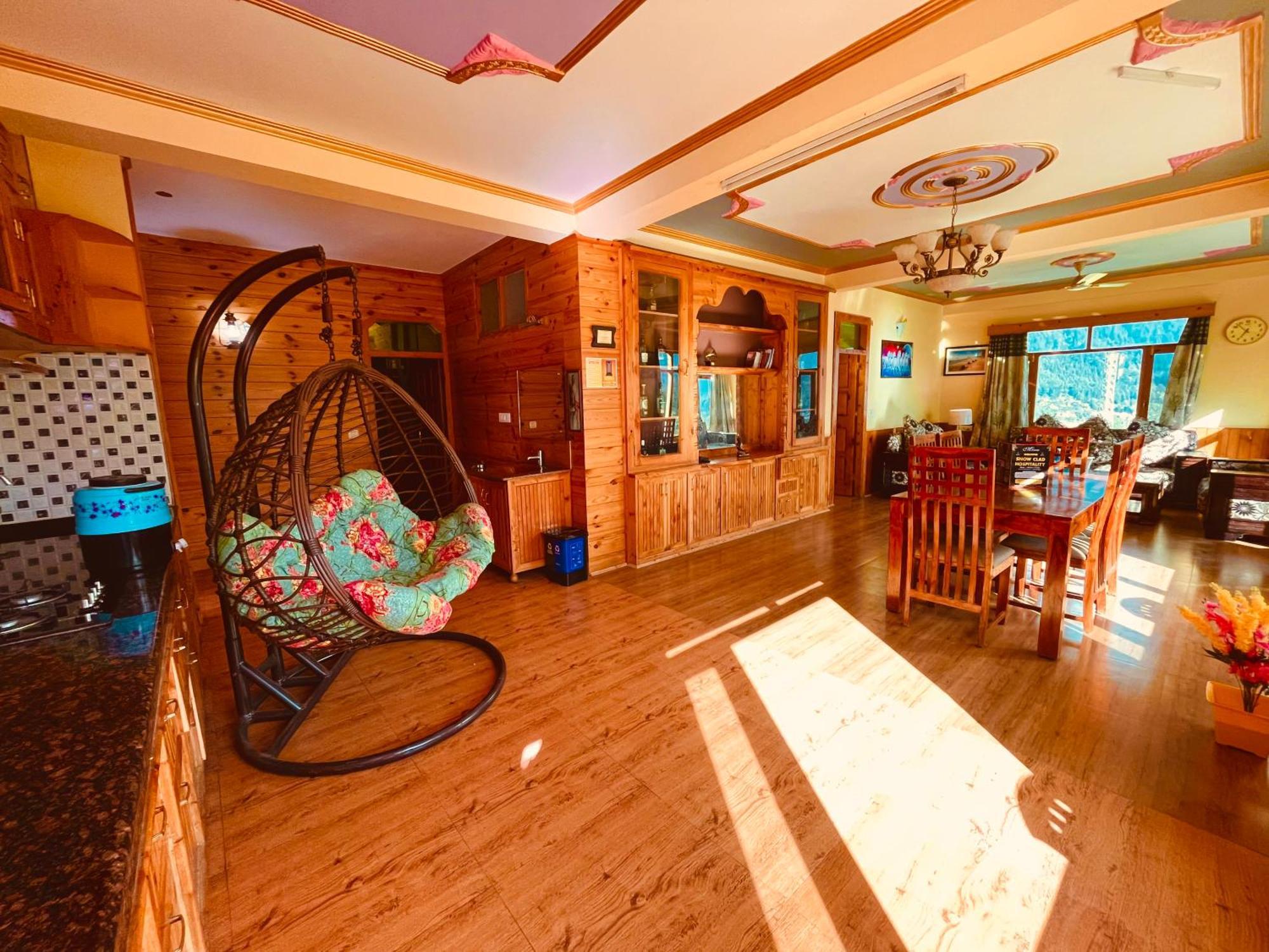 Woods Villa Cottages Manali - 1,2,3,4 Cottages & Villas Available In Manali With Scenic Mountain View ภายนอก รูปภาพ