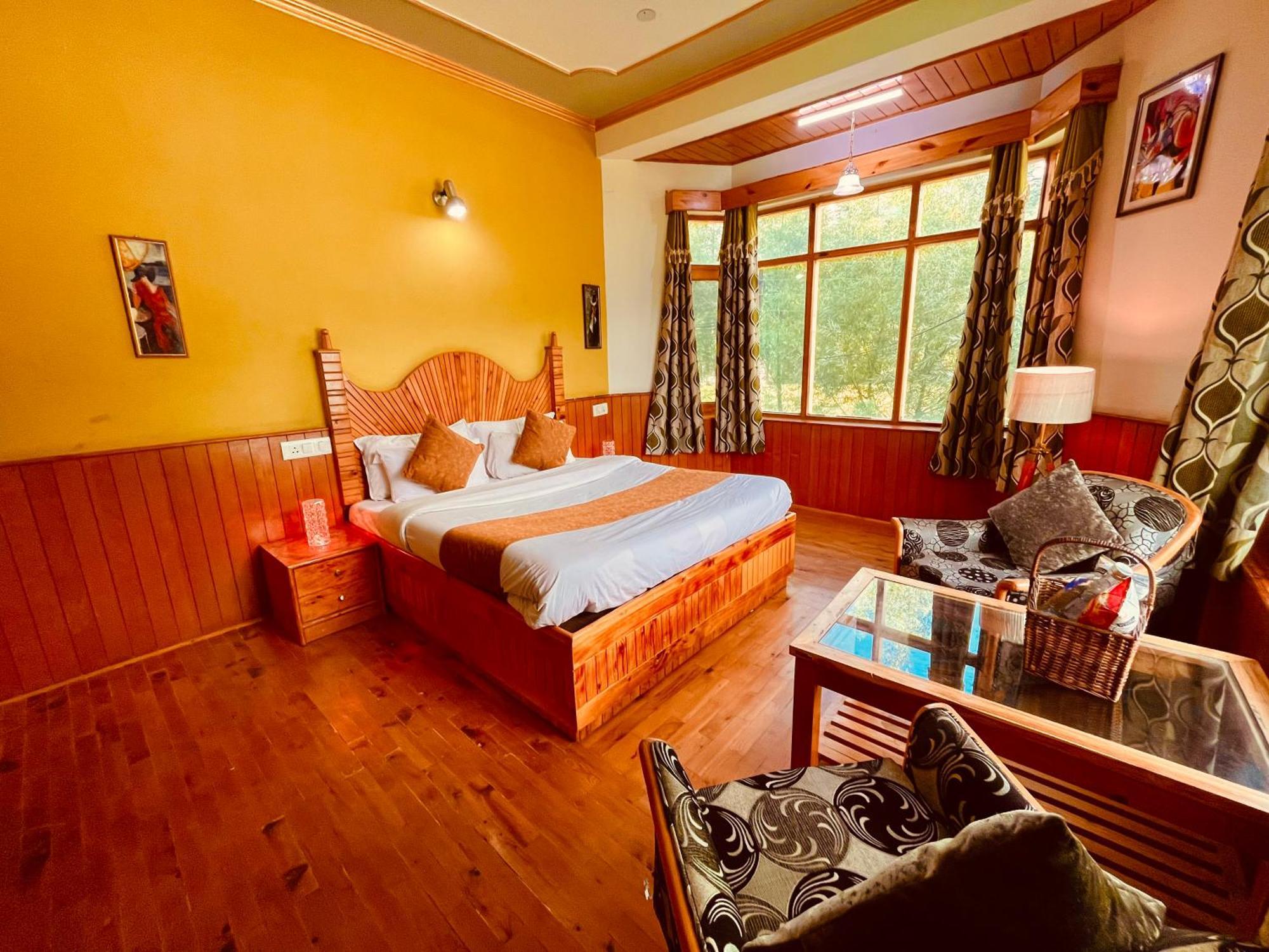 Woods Villa Cottages Manali - 1,2,3,4 Cottages & Villas Available In Manali With Scenic Mountain View ภายนอก รูปภาพ
